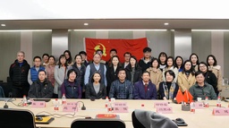 活动回顾｜以党的二十大精神为指引，高质量推进课程思政建设——红桃视频
教工党支部与开放教育学院党支部开展联合学习